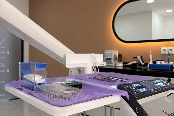Antares Ağız Ve Diş Sağlığı Polikliniği - Resim 12