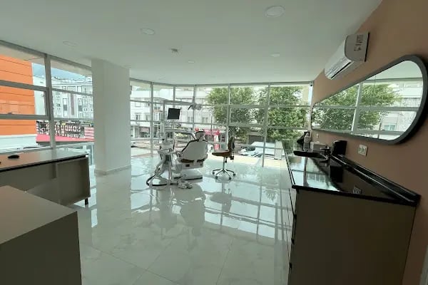 Antares Ağız Ve Diş Sağlığı Polikliniği - Resim 7