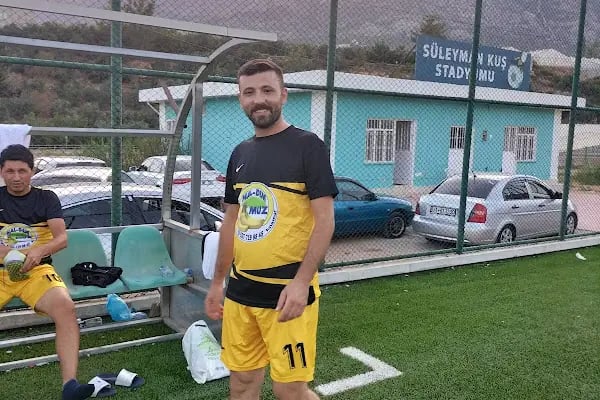 Aydıncık İlçe Stadı - Resim 5