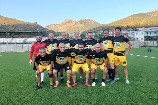 Aydıncık İlçe Stadı - Resim 2