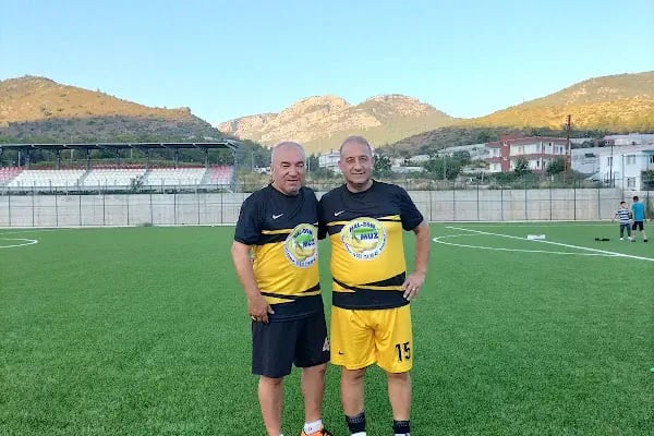 Aydıncık İlçe Stadı - Resim 13