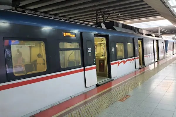 Şirinyer Metro İstasyonu - Resim 2