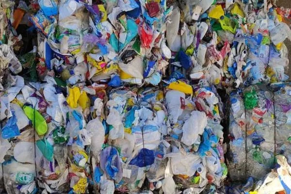 Yeşeren PLASTİK :Geri dönüşüm plastik hammadde çapak granül ve hurda alım satım merkezi - Resim 7