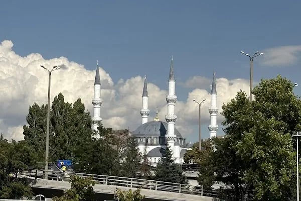 Cumhurİyet Parkı - Resim 18