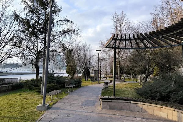 Cumhurİyet Parkı - Resim 10