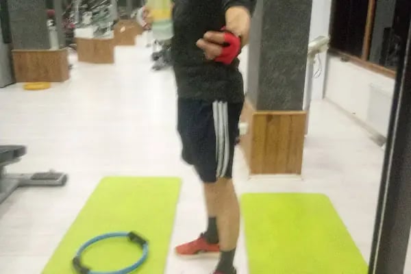 GrossFit Sağlıklı Yaşam ve Spor Merkezi - Resim 18