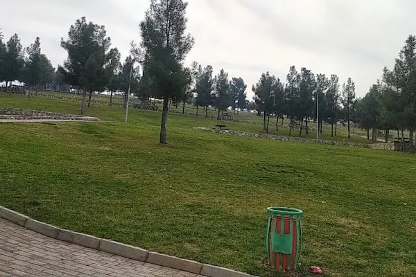 Karabağ Kardeşlik Parkı - Resim 1
