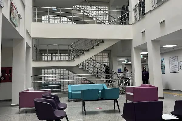 TRABZON AĞIZ DİŞ SAĞLIĞI HASTANESİ - Resim 3