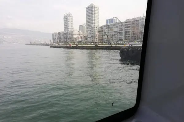 Bostanlı İskele Tramvay Durağı - Resim 19