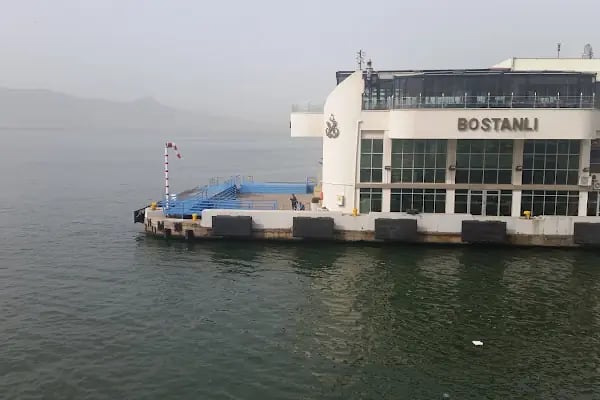 Bostanlı İskele Tramvay Durağı - Resim 20