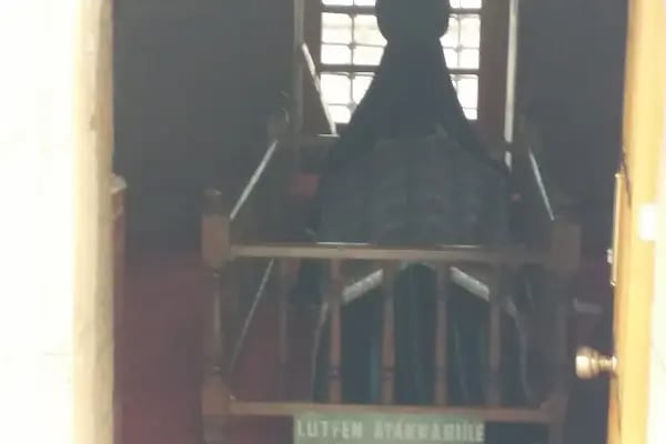 ULAŞ BABA TÜRBESİ - Resim 13