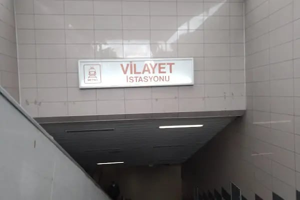 Valilik Metro İstasyonu - Resim 8