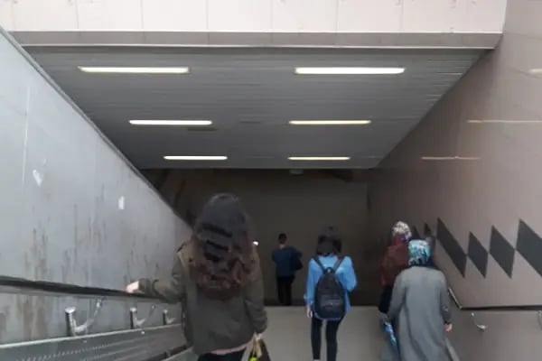 Valilik Metro İstasyonu - Resim 9