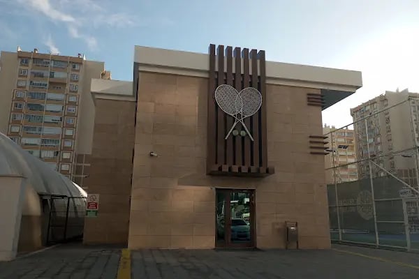 Selçuklu Belediyesi Tenis Kortu - Resim 13