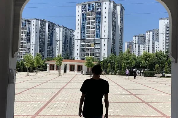 ŞEHİT TAHSİN GEREKLİ CAMİİ VE KURAN KURSU - Resim 17