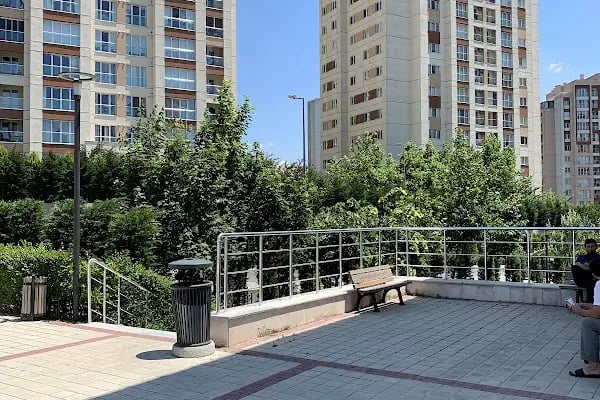 ŞEHİT TAHSİN GEREKLİ CAMİİ VE KURAN KURSU - Resim 12
