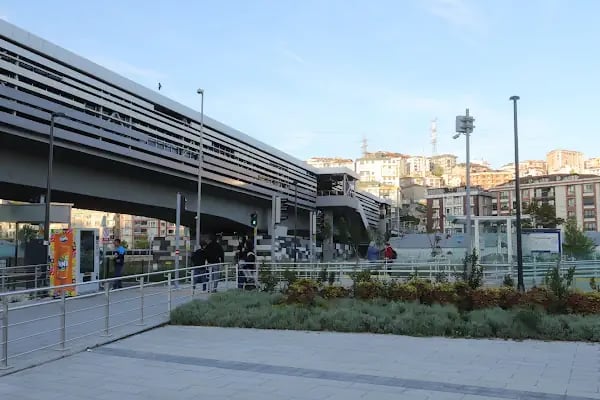 Alibeykoy Metro İstasyonu - Resim 15