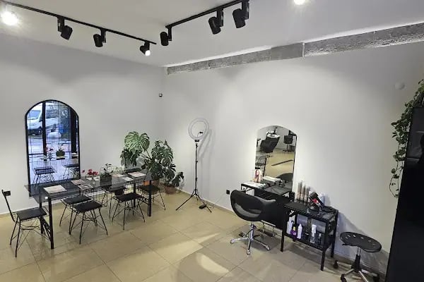 Aura Beauty Club - Resim 12