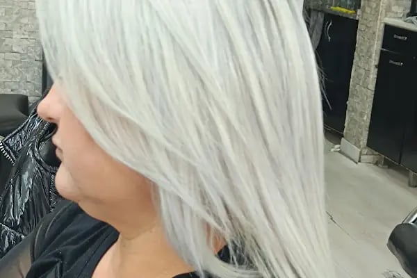 Latife Bayan Kuaförü Ve Güzellik Merkezi - Resim 12