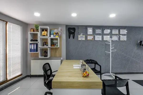 Dentalioğlu Ağız Ve Diş Sağlığı Polikliniği - Susurluk - Resim 12