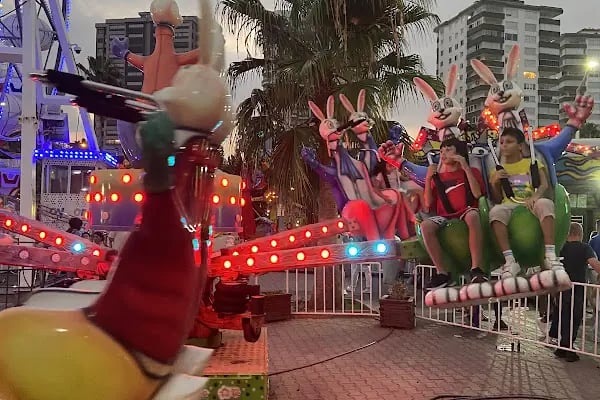 Marina Lunapark - Resim 11