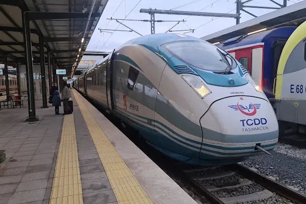 Halkalı Hızlı Tren İstasyonu - Resim 12