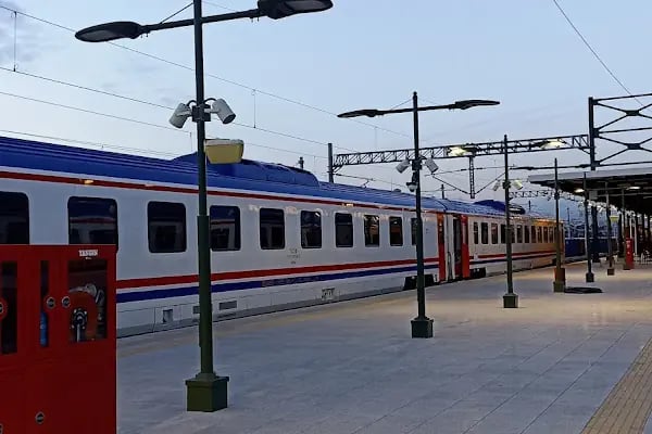 Halkalı Hızlı Tren İstasyonu - Resim 2