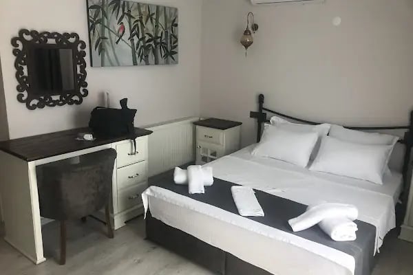 Varia Otel - Resim 2
