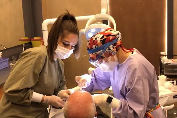 BatıKlinik Ağız ve Diş Sağlığı Polikliniği - Protez Uzmanı, Batıkent İmplant Tedavisi, Batıkent Diş Hekimi - Resim 20