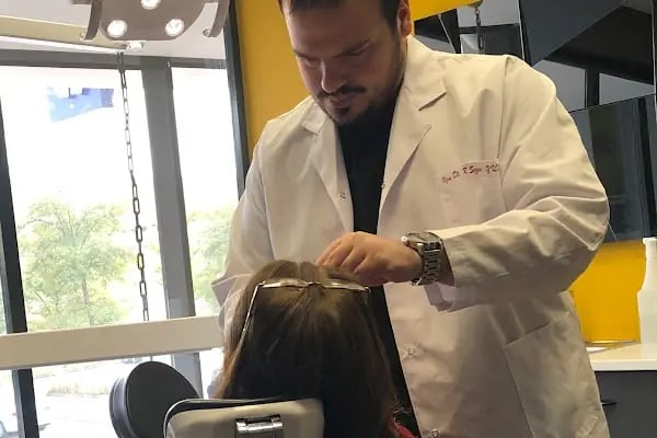 BatıKlinik Ağız ve Diş Sağlığı Polikliniği - Protez Uzmanı, Batıkent İmplant Tedavisi, Batıkent Diş Hekimi - Resim 14