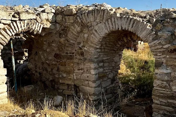 Mnizos Ancient City Ruins - Resim 16