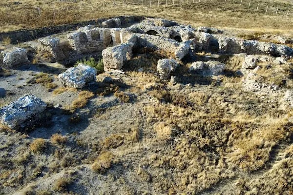 Mnizos Ancient City Ruins - Resim 12