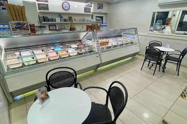Ambarlı Roma Dondurmacısı - Resim 2