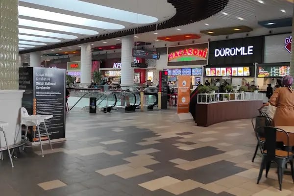 FLO İstanbul Optimum AVM Mağazası - Resim 5