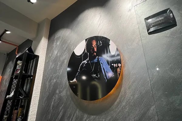 Eyüp Uzun Erkek Kuaförü Yeni Adres - Resim 10