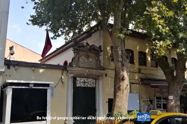 Kuzguncuk Sinagogu - Resim 18