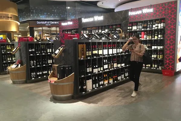 Unifree Duty Free İşletmeciliği A.Ş. - Resim 18