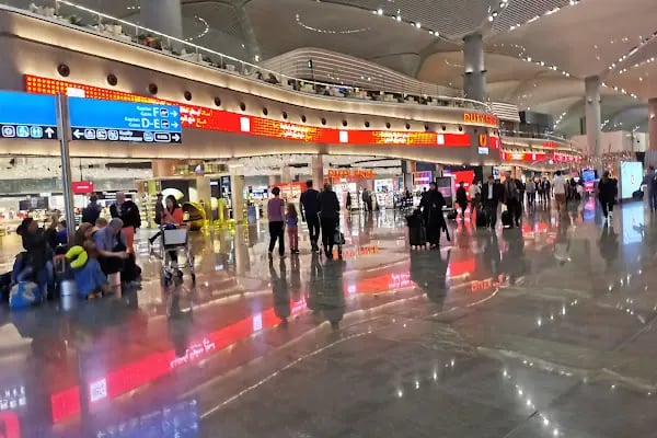 Unifree Duty Free İşletmeciliği A.Ş. - Resim 17