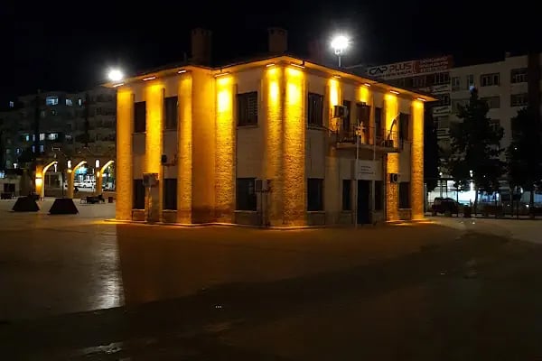 Topçu Meydanı - Resim 10