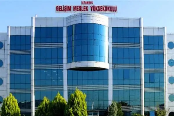 İSTANBUL GELİŞİM ÜNİVERSİTESİ - UYGULAMALI BİLİMLER YÜKSEKOKULU - Resim 2