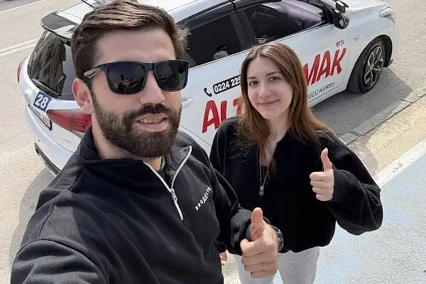 Özel Altıparmak Sürücü Kursu - Resim 10