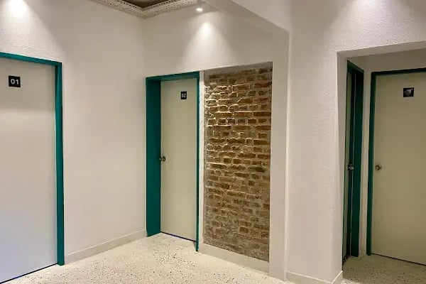 Be Bold Hostel - Resim 6