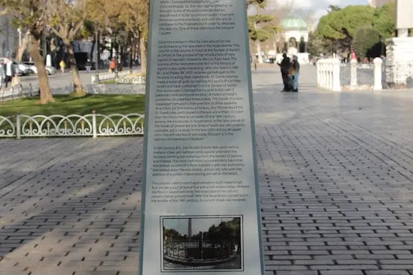 Yılanlı Sütun - Resim 4