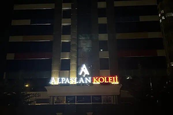 Alpaslan Koleji - Resim 2