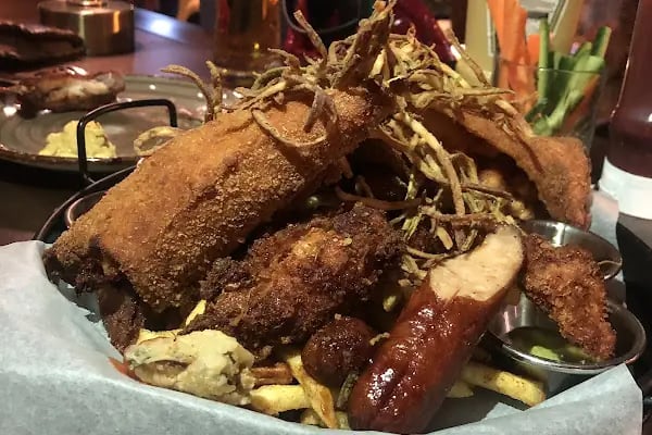 Lucifer Gastropub - Resim 10