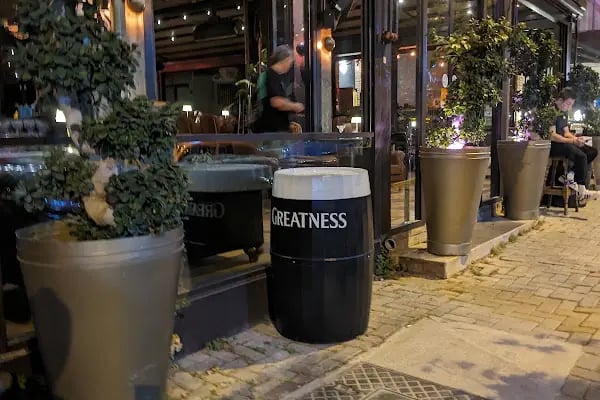 Lucifer Gastropub - Resim 7