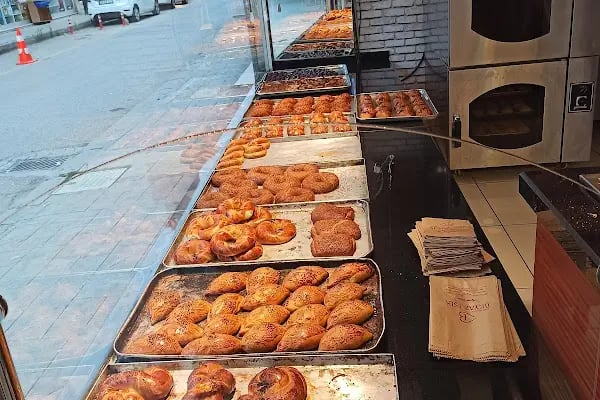 Beyaz Işık Pastanesi Hasırcılar Şubesi - Resim 3