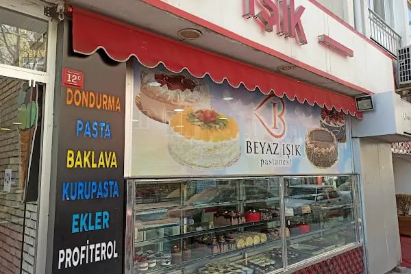 Beyaz Işık Pastanesi Hasırcılar Şubesi - Resim 16
