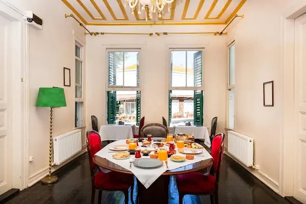 No16 Büyükada | Otel, Kahvaltı, Restaurant ve Cafe - Resim 16