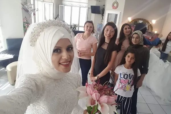 İnova Bayan Kuaför Salonu - Resim 1
